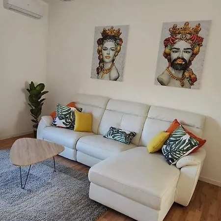 Agrumi Apartment *